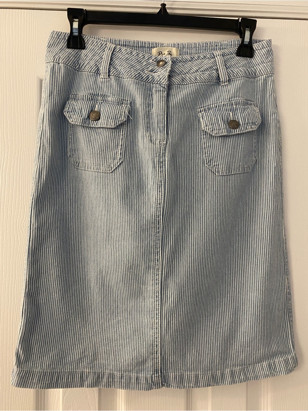 Per Se Blue and White Pinstriped Casual Cotton Skirt